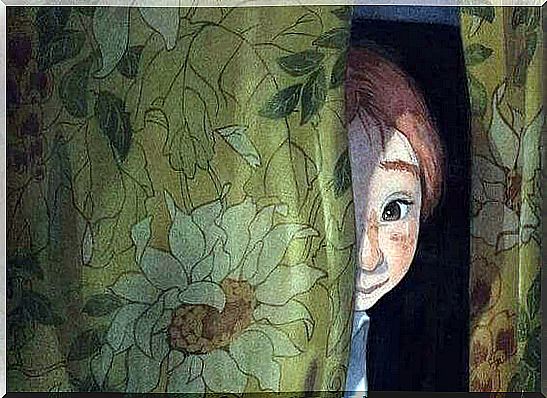 child-behind-the-curtain