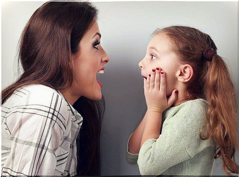 mother-and-daughter-playing