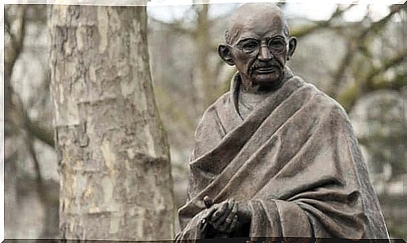 Gandhi statue