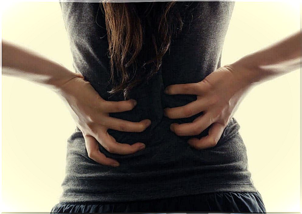 What is the relationship between depression and back pain?